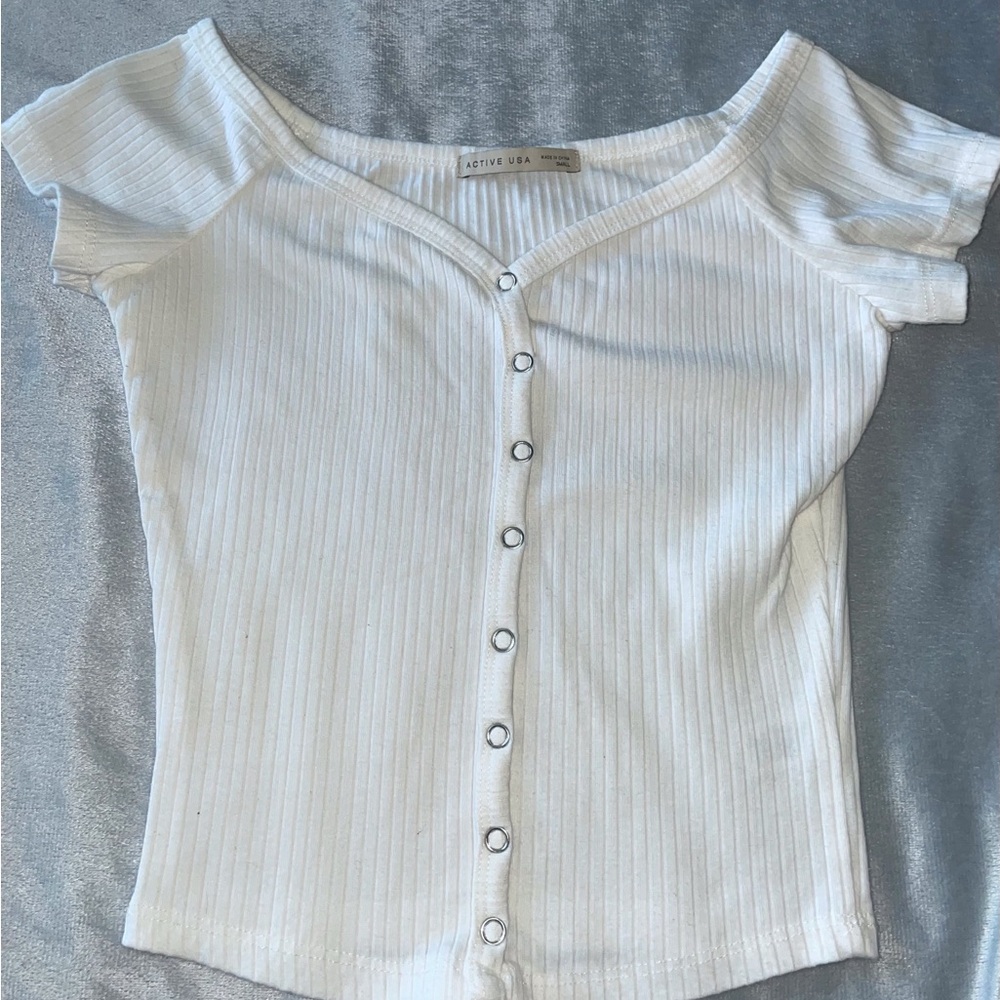 Active USA White Ribbed Button-Front Women's Top